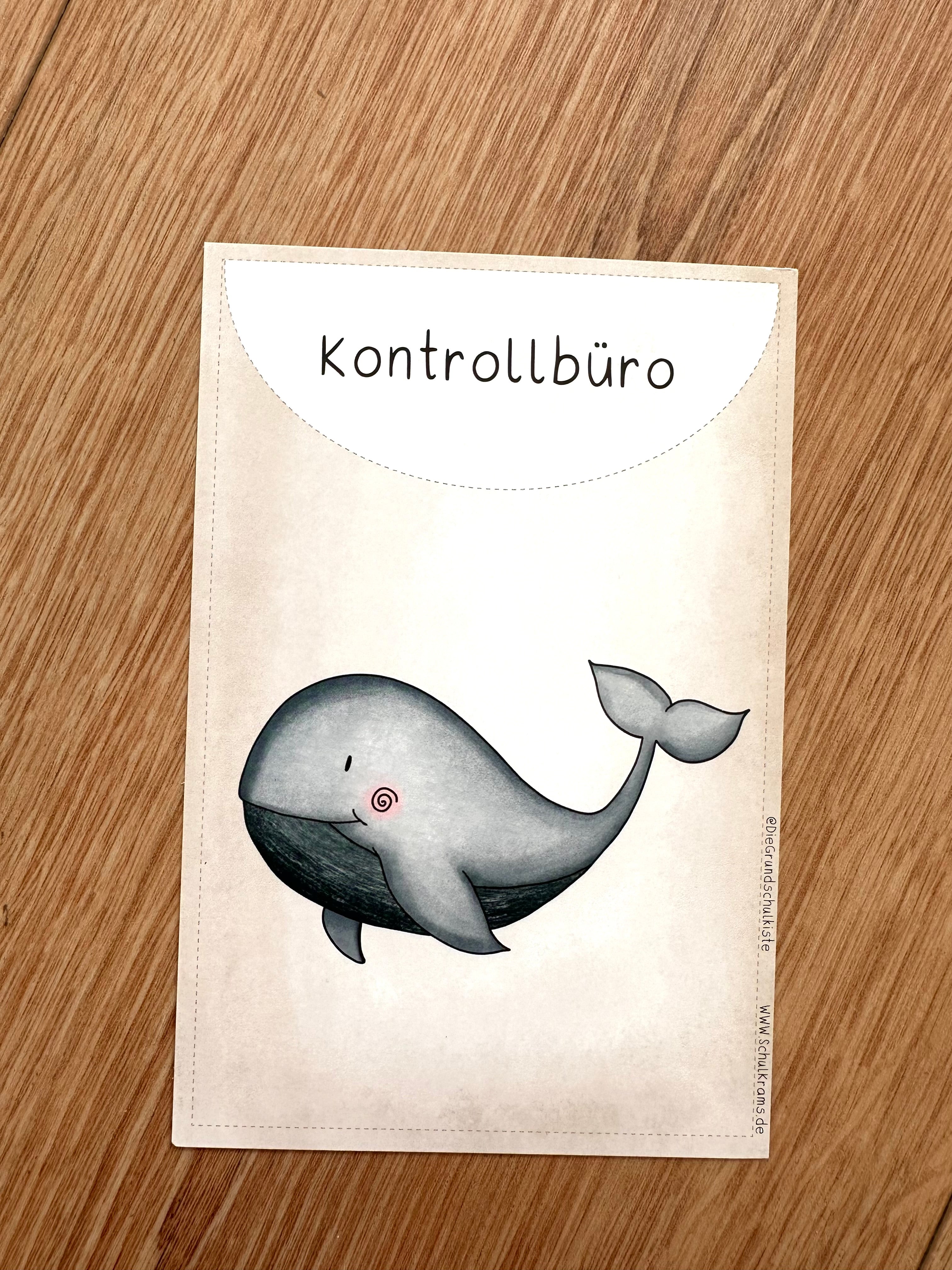 🎁 Kontrollbüro Karte Aufsteller Wal (gratis Geschenk)