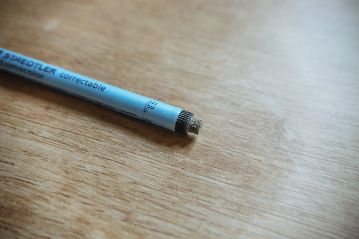 Folienstift wasserlöslich schwarz mit Filzradierer