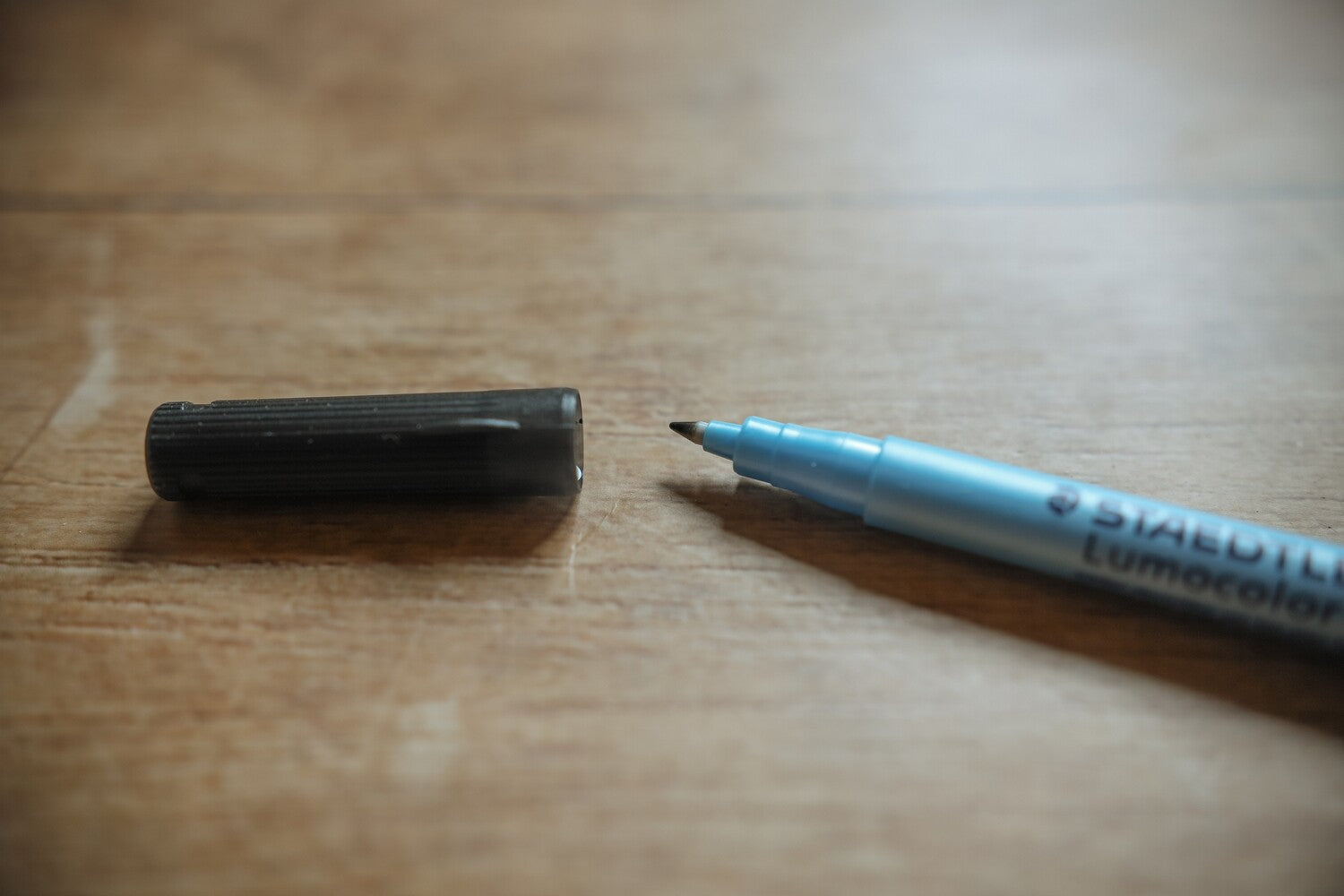 Folienstift wasserlöslich schwarz mit Filzradierer